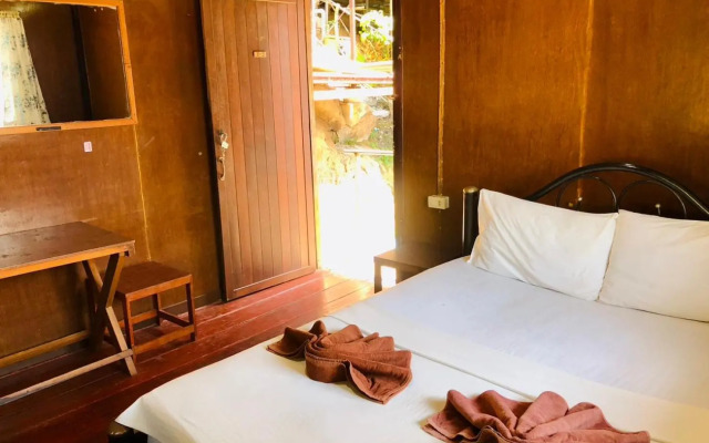 Tapear Resort