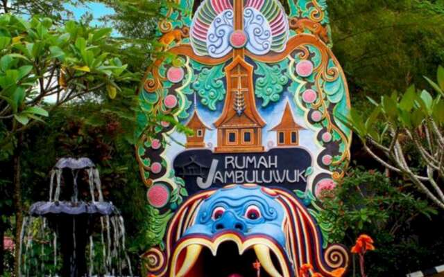 Jambuluwuk Convention Hall & Resort Puncak