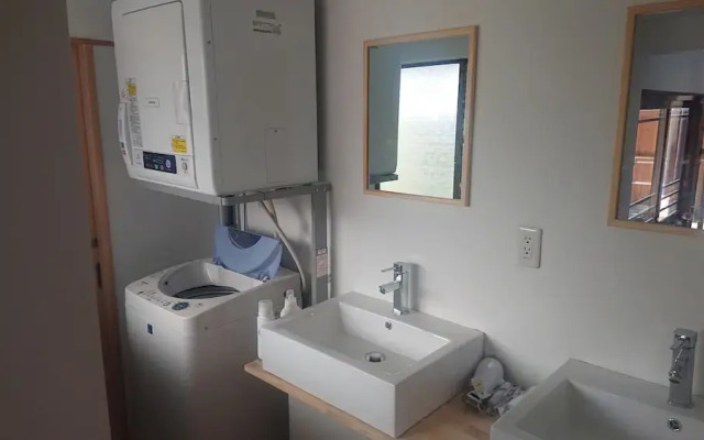 Guesthouse Tenmaya - Hostel