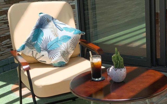 Xoai Xanh Hostel & Villa