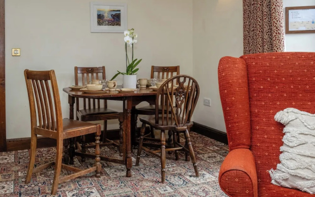 Watermouth Castle, South Court Apartment