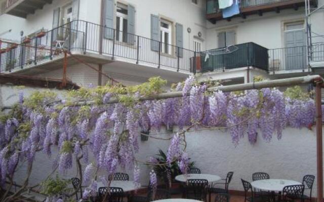 Hotel Marchi