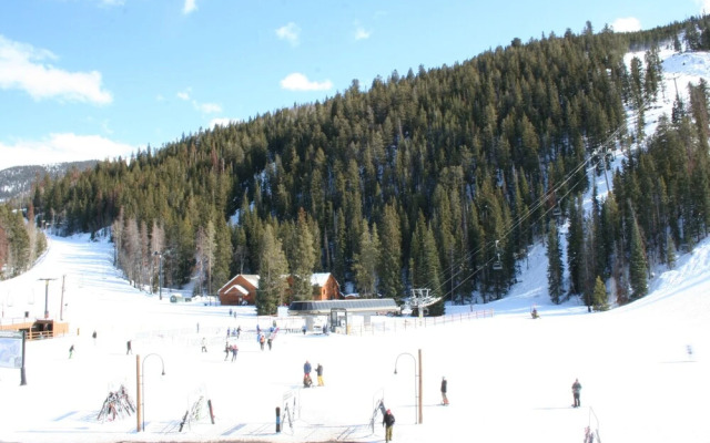 Cinnamon Ridge C114