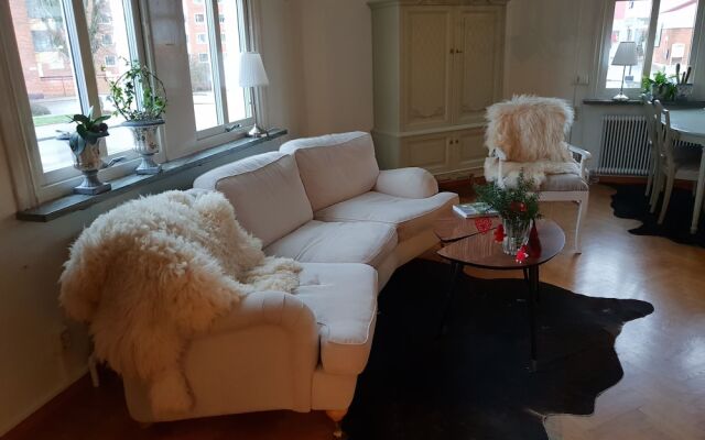 Vita Huset Hotell B&B Sölvesborg