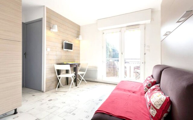 Apartment With one Bedroom in Saint-nazaire, With Wonderful sea View,