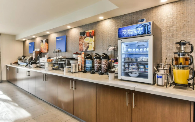 Comfort Inn Montréal Aéroport