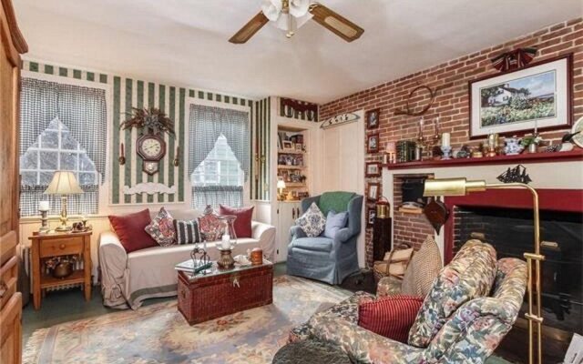 Chester Bulkley House Bed & Breakfast
