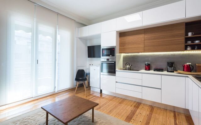 Thessaloniki Seaside Apartment A&B