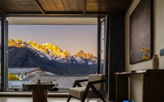Yulong Mujianshan Homestay