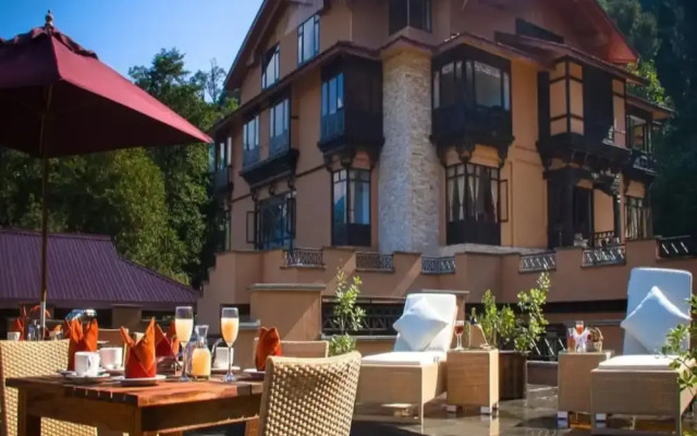 The Chumbi Mountain Retreat