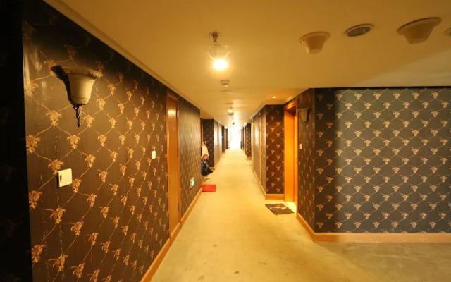 Warm Journey Apartment