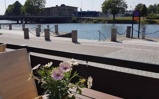 Strand Hotell