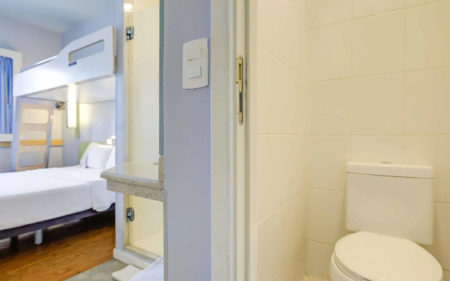 Ibis budget Rio de Janeiro Nova America