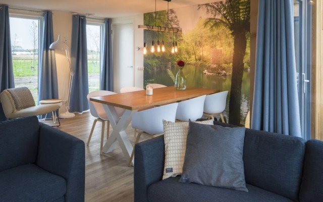 Modern Villa nr Lake Veere