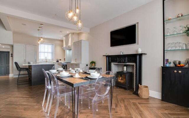 27 Morfa Mawr