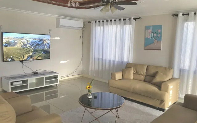 Leisure City Apartment