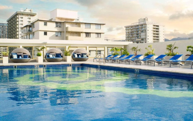 Hilton Waikiki Beach Resort & Spa