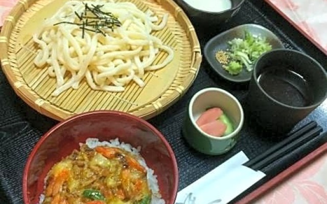 Shinmaebashi Station Hotel