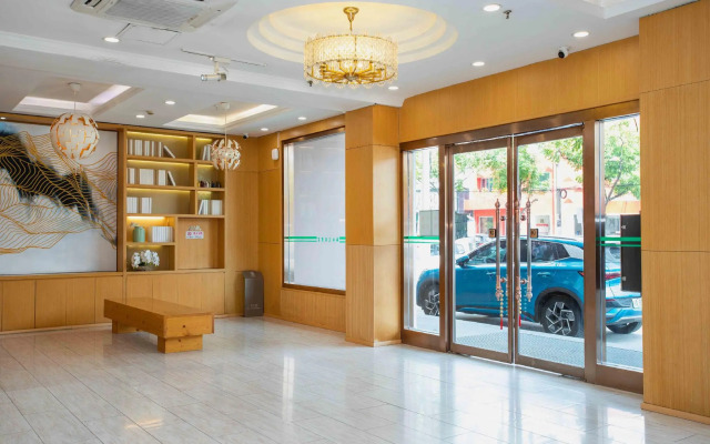 Green Tree Inn Shanghai Songjiang District Songdong Business Hotel