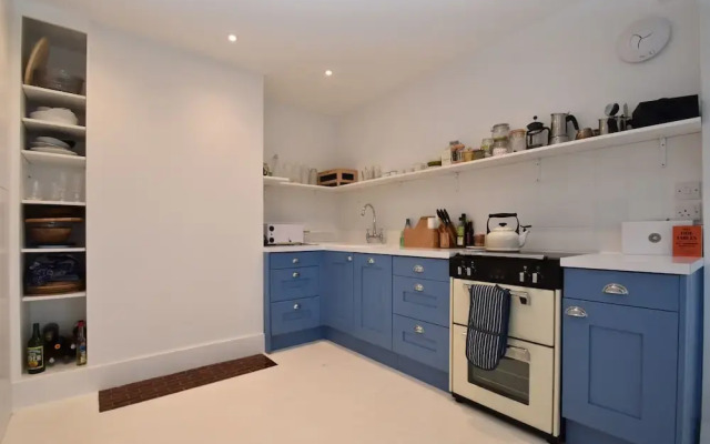 Seaside Retreat - Rye Harbour