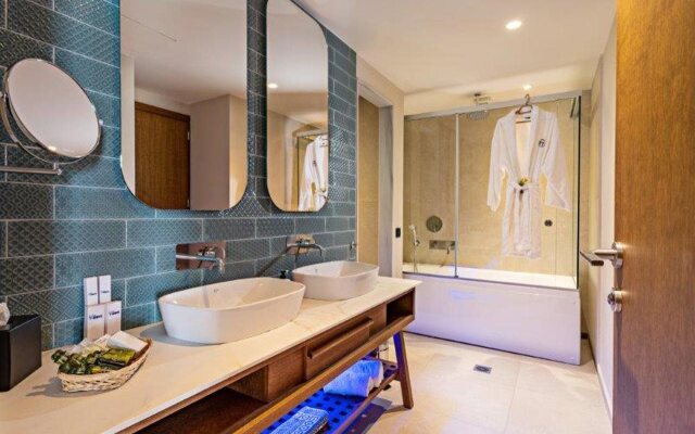Minos Ambassador Suites & Spa - Adults only