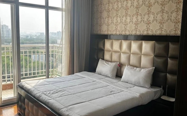 Luxury Serviced Apartment Near Medanta Medicity
