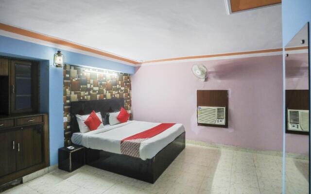 OYO 74656 Hotel Quadis