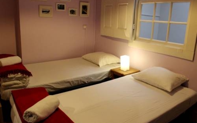 Magnólia Porto Hostel & Suites