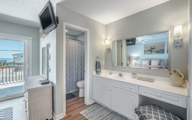 Blue Haven by Topsail Realty