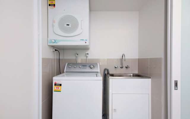 Le Vogue, Unit 11, 16 Magnus Street