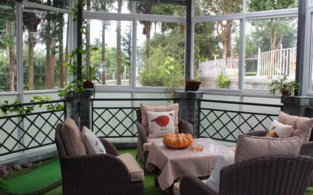 Tengchong Tianbo Garden Villa