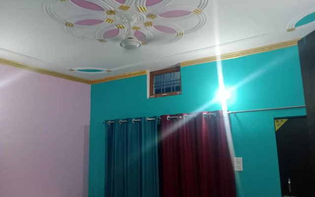 POP 89986 Namaste Chamoli Hotel Restaurant