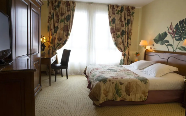 La Grange De Conde Chateaux Et Hotels Collection