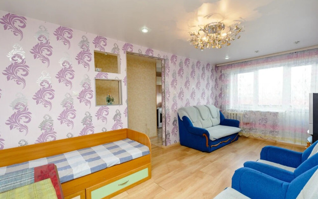 Apartment on Kirova 8