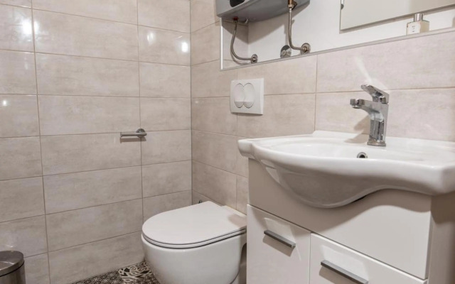 Calypso - newly equiped, with separate entrance and parking