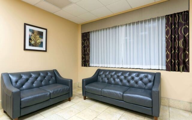 Ramada Lake Placid