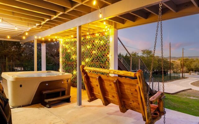 Grand Chalet Getaway