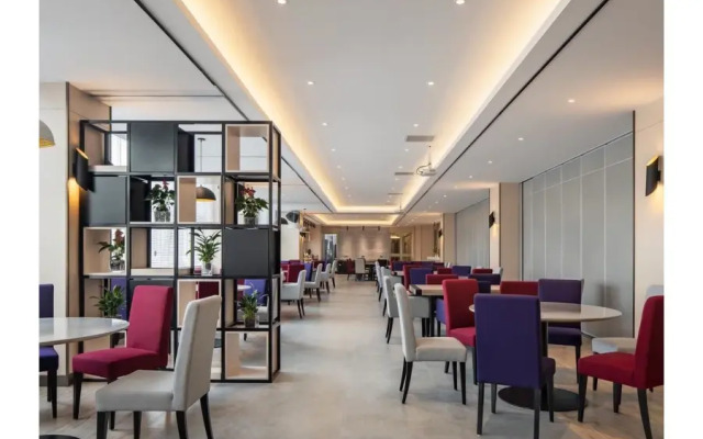 Campanile Hotel Wuhan Zhongnan Road Metro Station