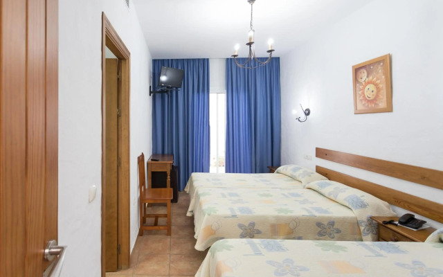 Hotel Oasis Atalaya