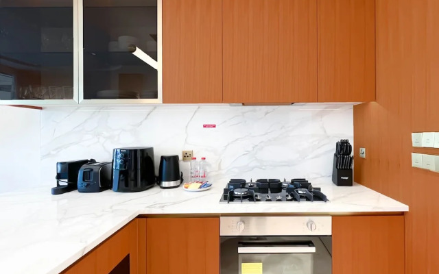 Luxury Beachfront 1BR on Palm Jumeirah & Balcony