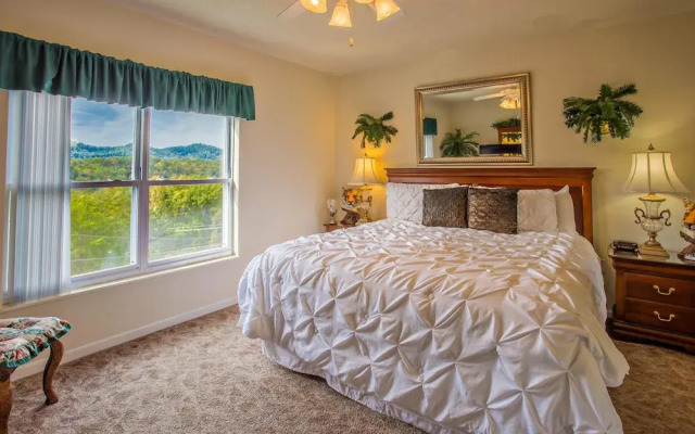Whispering Pines 643