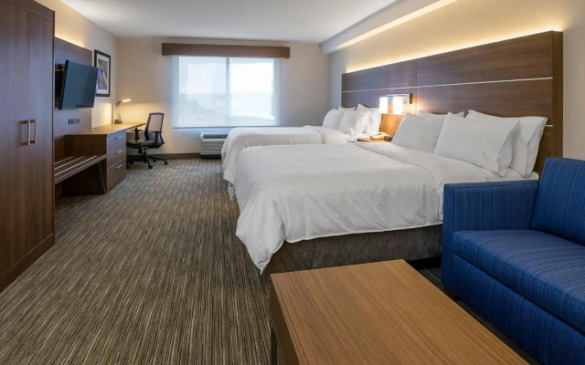 Holiday Inn Express & Suites North Bay by IHG