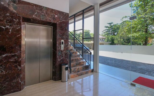 Airy Bahu Wolter Monginsidi 26 Manado