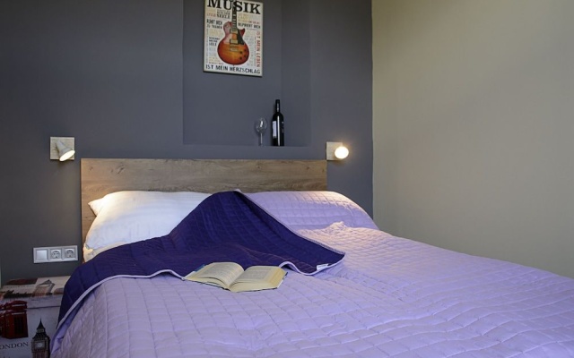New - Walnuttree Double 12 Person Apartment Central in Budapest - Hungary
