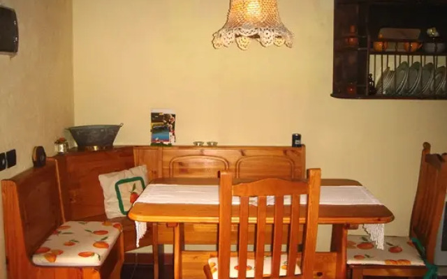 El Patio del Naranjo