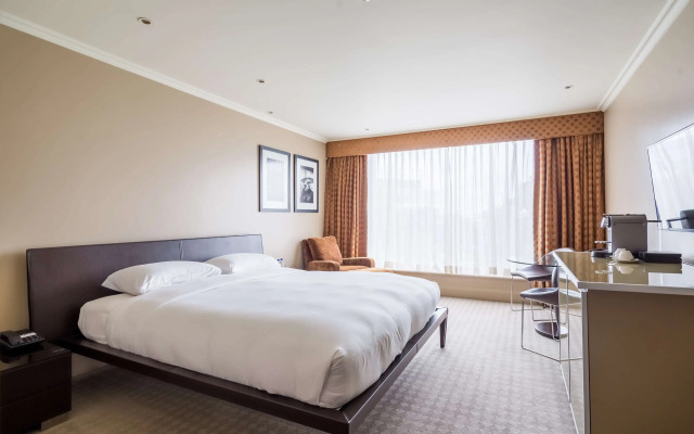 Radisson Blu Hotel, London Heathrow