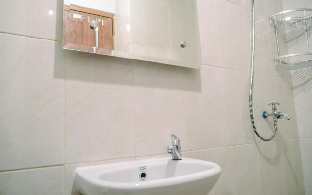 Stunning And Comfy Studio Amazana Serpong Apartment