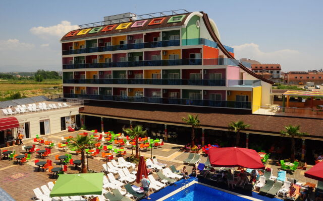 Side Win Hotel & Spa