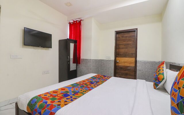 Three Kings by OYO Room