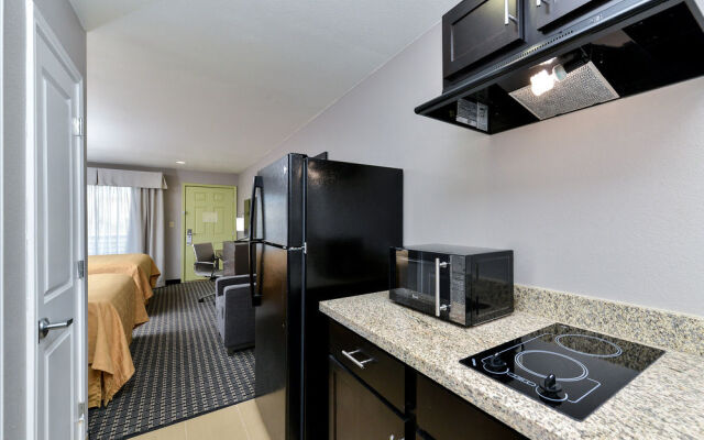 Quality Inn & Suites